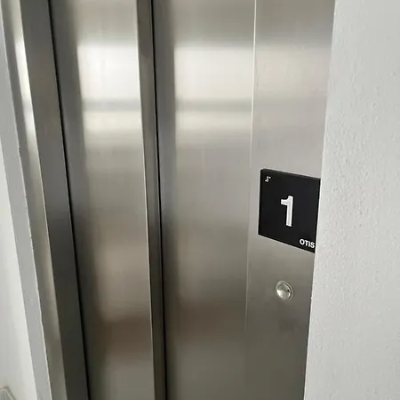 Piso Palacios Apartment *